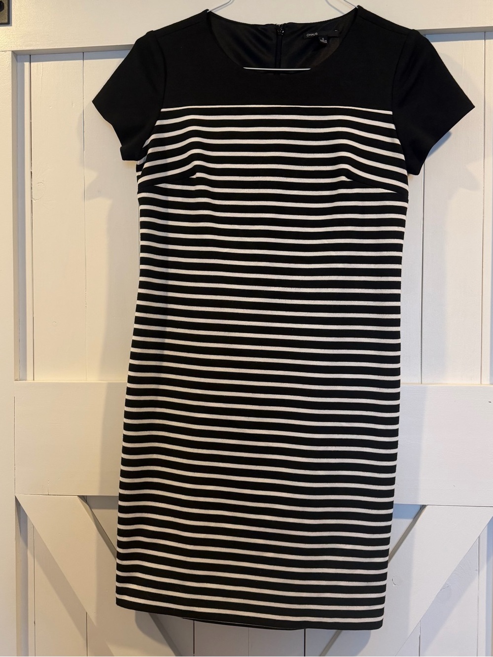 Chaus Black and White Striped Short-Sleeve Shift Dress